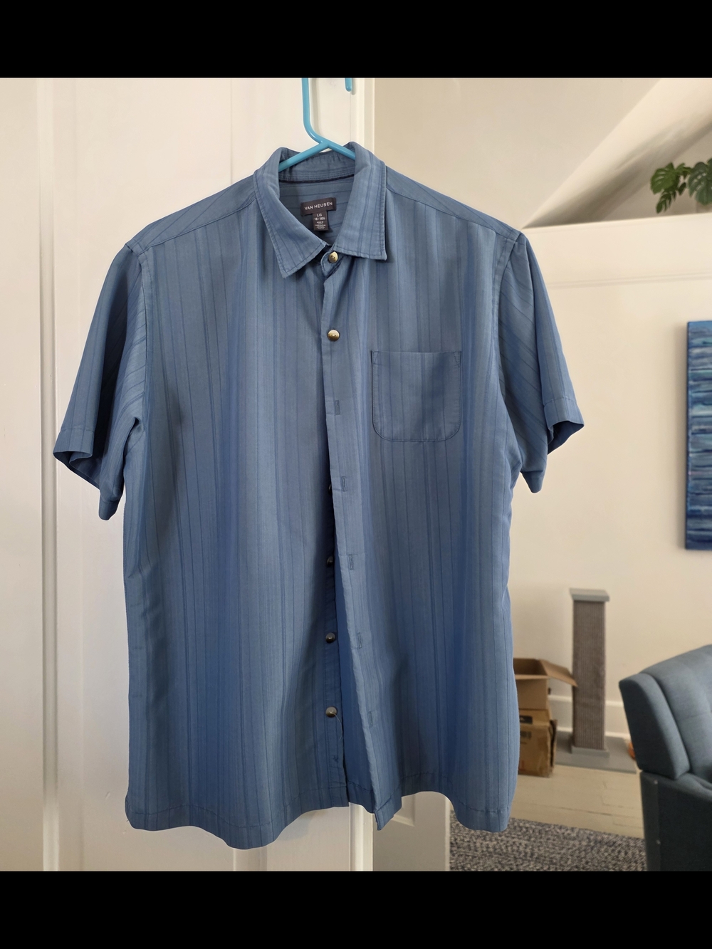 Men's Van Heusen Short Sleeve Button Up L
